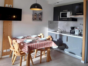 Studio rénové avec balcon, proche des pistes, 3 pers, non fumeur - FR-1-344-933